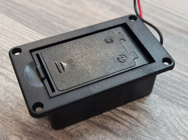 Sandberg EL00001 California Snap-In Batteriefach für 9V Block
